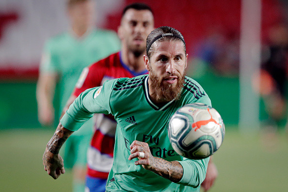 格拉纳达豪取主场三分,实现胜利逆袭 格拉纳达豪取主场三分,实现胜利逆袭