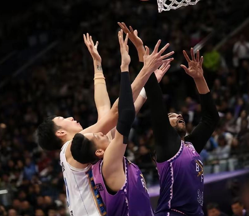 利记-激战焦点细节，球队取得关键胜利