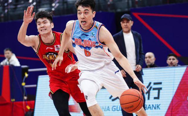 利记官网-新疆男篮再度登顶，豪取胜利展现超群实力