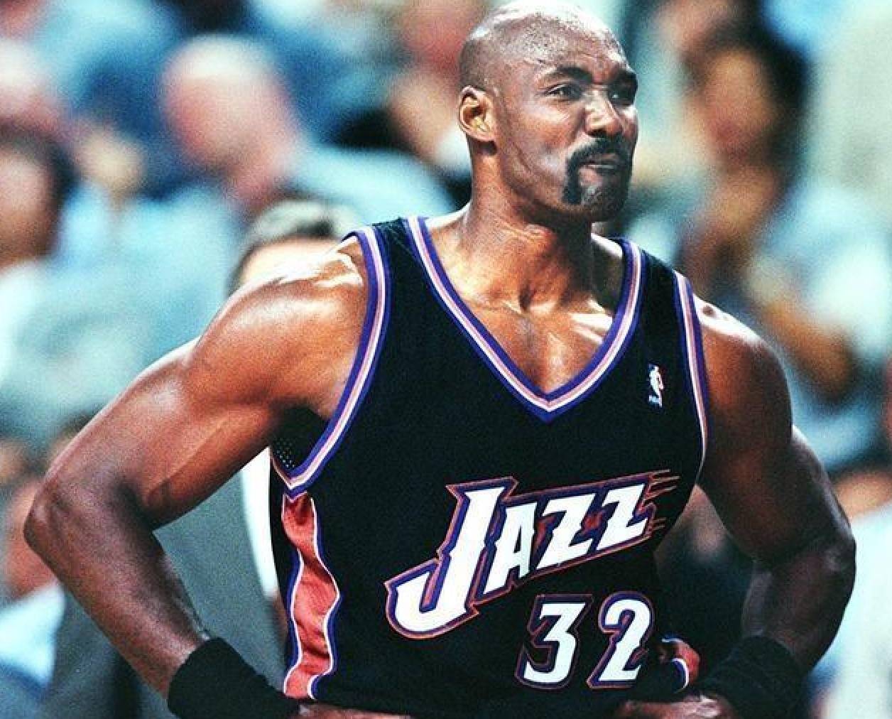 超音速年轻后卫发挥不俗，引领球队创历史