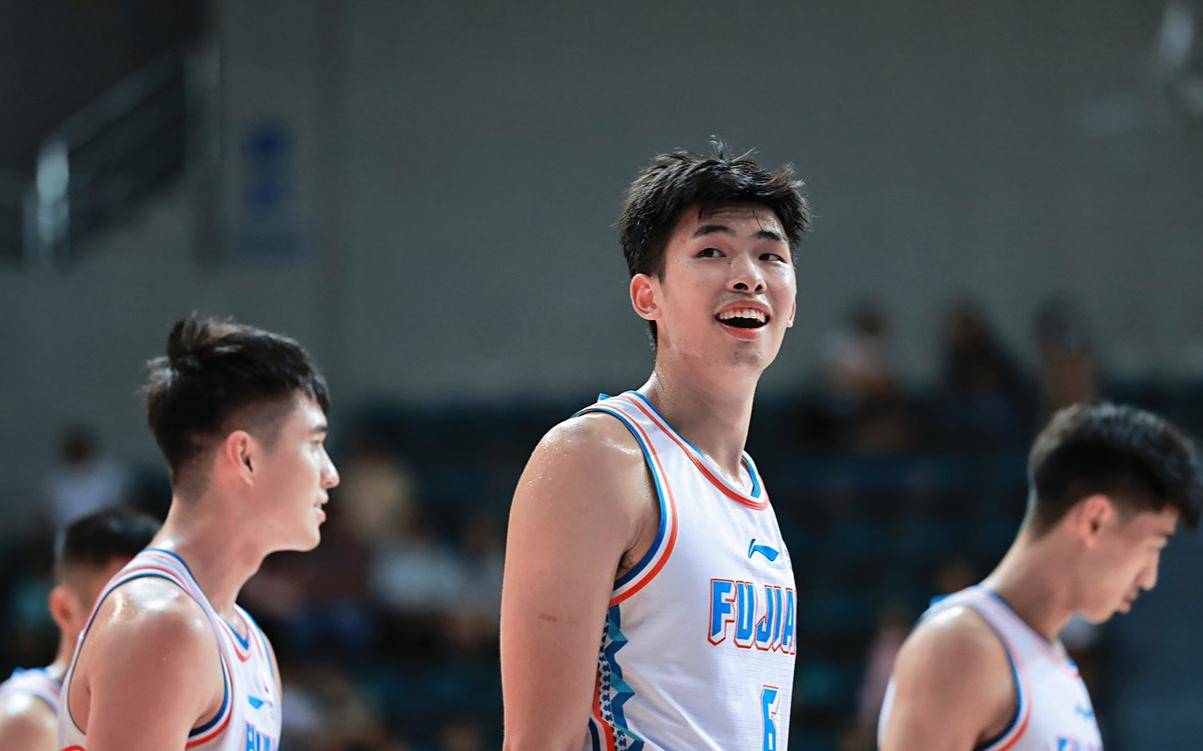 利记官方网站-福建男篮苦战未果，实力短板需改进