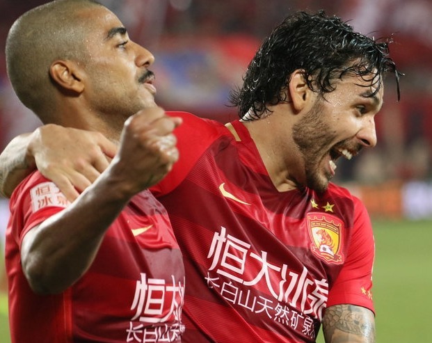 利记-上港连胜！榜首之争亚冠资格悬殊