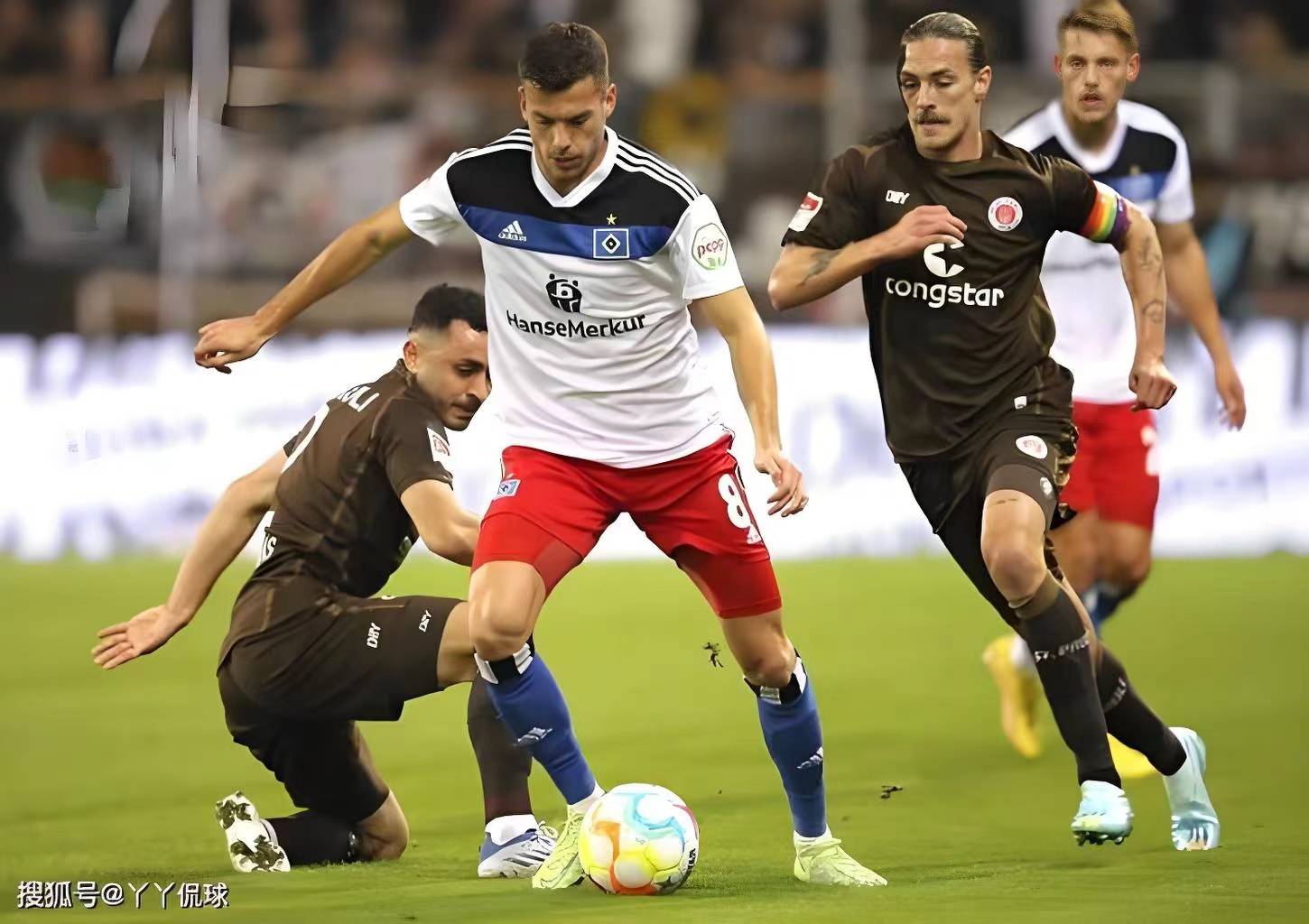 利记官方网站-圣保利球员连番失球，球队状态低迷