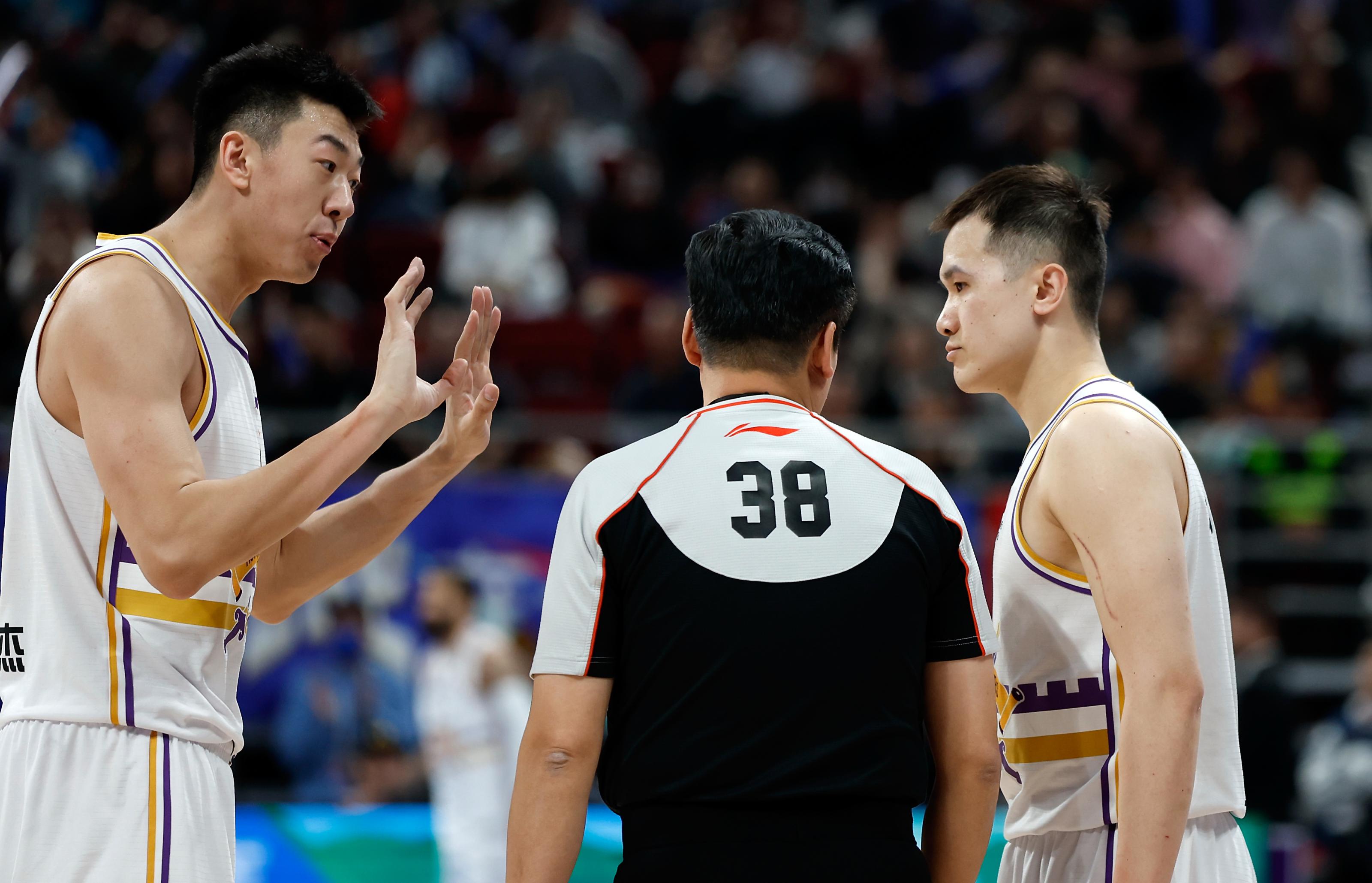 利记官网-大连中能客场惊险战胜北京北控，保持不败纪录