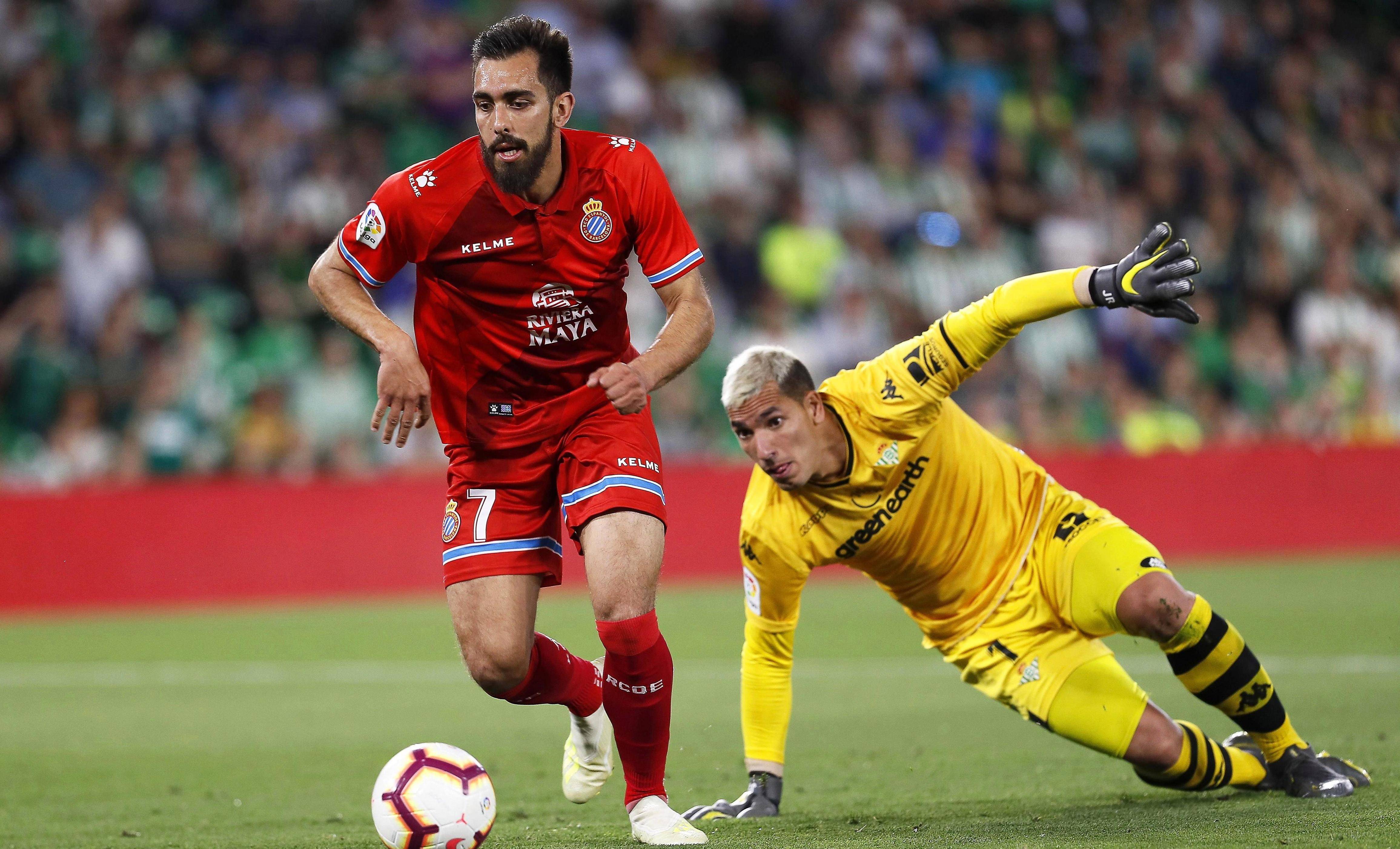 利记官方网站-塞尔塔维戈战平对手，表现出色有所得